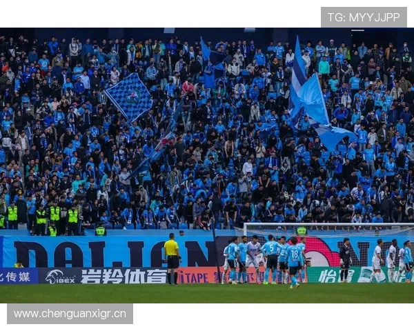 结合足球直播与游戏元素的新型娱乐方式，吸引大量年轻用户加入